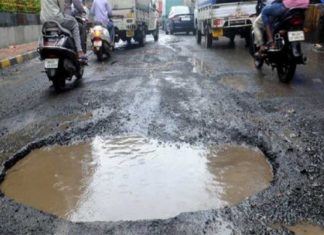 kasargod road damage chandragiri junction