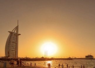 ചുട്ടുപൊള്ളി യുഎഇ; താപനില 50 ഡിഗ്രിയിലേക്ക് UAE-SUMMER