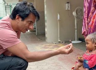 നാല് കാലുകളും കൈകളുമായി ജനനം; താങ്ങായി സോനു സൂദ്, ‘ചൗമുഖി’ക്ക് പുതുജീവൻ sonu sood helps a child who was born with 4 legs and hands