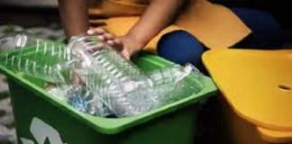 പ്ളാസ്റ്റിക് മാലിന്യം സൂക്ഷിക്കുന്നത് പൊതുയിടങ്ങളിൽ; ഹരിതകർമ സേനക്കെതിരെ പരാതി