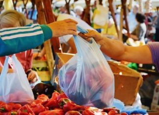 Shops In Bahrain Started Preparations After decide To Ban Plastic