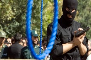 12 executions in one day in Iran; A woman was among those hanged