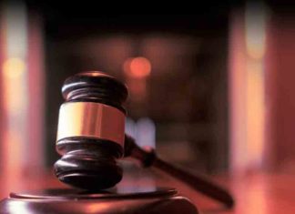 Is it enough to protect only ministers? Criticism of the court against the police in Shoe hurling