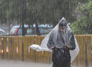 Yellow Alert In 6 Districts In Kerala Today