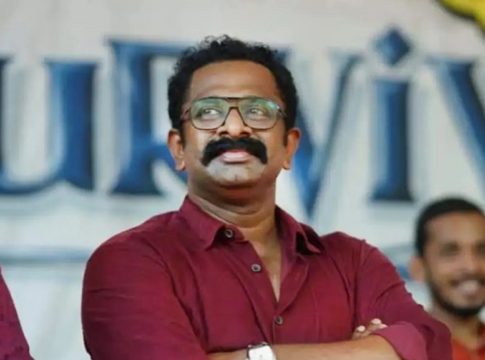 നഗ്നതാ പ്രദർശനക്കേസ്; നടൻ ശ്രീജിത്ത് രവിയുടെ ജാമ്യാപേക്ഷ ഇന്ന് ഹൈക്കോടതിയിൽ Actor Sreejith Ravis Bail Plea Will Conssider By High Court Today