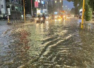 Heavy Rain Continues In Gujarat