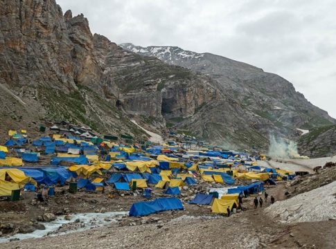 അമർനാഥ് മേഘവിസ്ഫോടനം; മരണ സംഖ്യ 13 ആയി Amarnath-Shiva-Cave