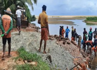 വീണ്ടും ഗതിമാറി ഒഴുകി ചിത്താരി പുഴ; ആശങ്കയോടെ നാട്ടുകാര്