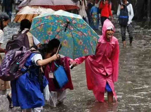 Schools in two districts will have restricted holiday tomorrow due to rain