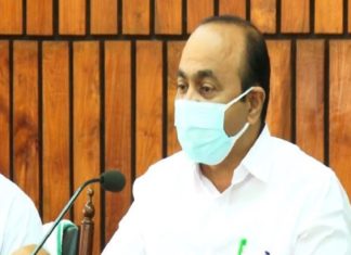 മുഖ്യമന്ത്രിക്ക് മറുപടിയില്ല; എകെജി സെന്റർ ആക്രമണത്തിൽ പോലീസിനും പങ്കെന്ന് വിഡി സതീശൻ v-d-satheesan