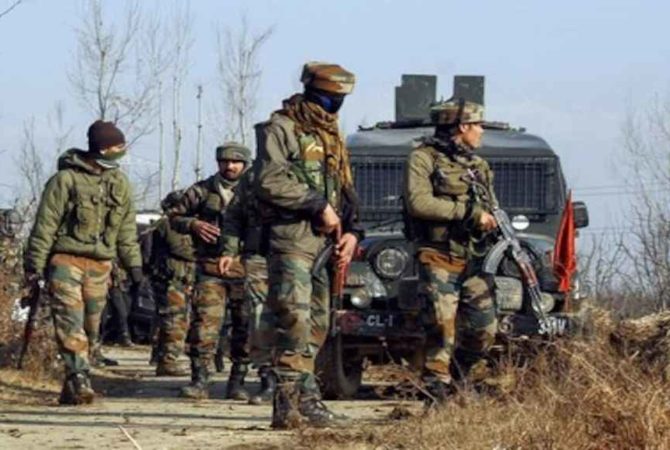 കിഷ്ത്വാറിൽ ഏറ്റുമുട്ടൽ; പ്രദേശം വളഞ്ഞ് സൈന്യം, മൂന്ന് ഭീകരർ കുടുങ്ങിയതായി സൂചന Kishtwar Encounter