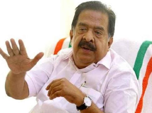 ‘ഇനിയൊരു ജീവനും മുതലപ്പൊഴിയിൽ പൊലിയാൻ പാടില്ല, ശാശ്വത പരിഹാരം കാണും’ The ban is welcome; RSS should also be banned; Chennithala