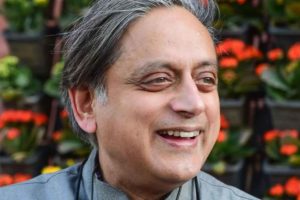 Will run for the presidency; Shashi Tharoor has support