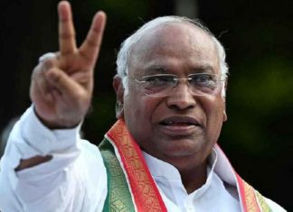 ഇന്നുമുതൽ ഖർഗെ കോണ്ഗ്രസ് ദേശീയ അധ്യക്ഷൻ; തരൂരിനും പദവിയുണ്ടാകും Kharge Congress National President from today