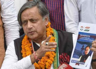 ഖർഗെക്ക് മാറ്റം അസാധ്യം; തനിക്കത് സാധ്യമെന്നും ശശി തരൂർ Change is impossible for Mallikarjun kharge; It is possible for me, Shashi Tharoor