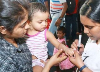 അഞ്ചാംപനി പ്രതിരോധം; മലപ്പുറം എംഎല്എമാരുടെ പ്രത്യേക യോഗം ചേര്ന്നു measles vaccination in malappuram kerala