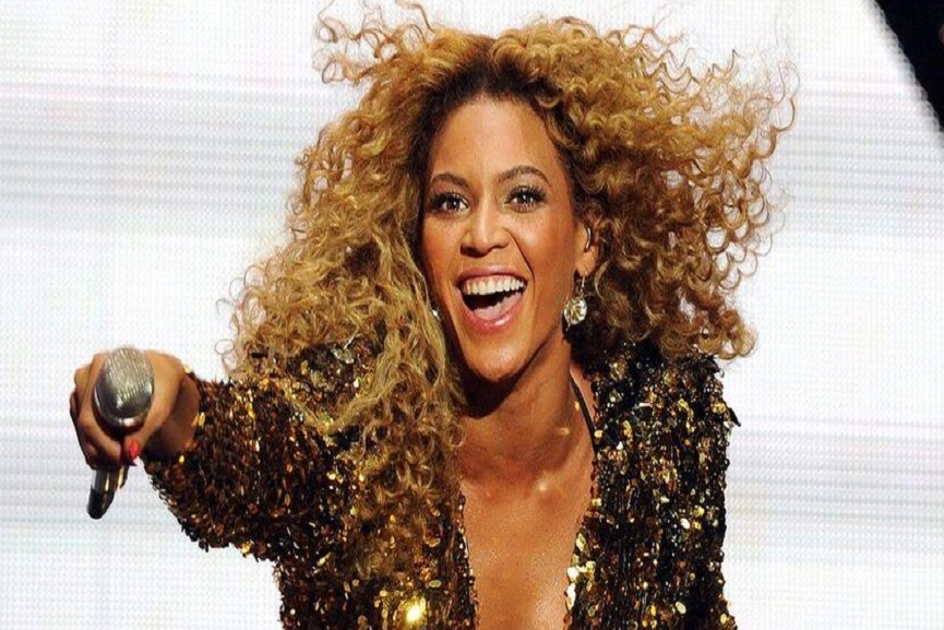 Singer Beyoncé Singer Beyoncé