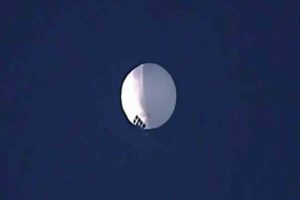 Gray balloon over US airspace; China called it a misguided air balloon