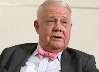 കടത്തിന്റെ അളവ് കുതിക്കുന്നു; സാമ്പത്തിക പ്രതിസന്ധി രൂക്ഷമാകും; ജിം റോജേഴ്സ് Debt levels are soaring; The economic crisis will intensify; Jim Rogers