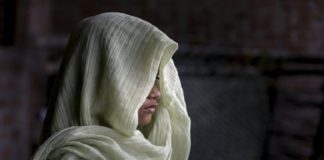 Malappuram_A 14-year-old mother was given her baby back