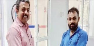 സർവീസിനെത്തിച്ച കാറിൽ അരലക്ഷം രൂപ; ഉടമക്ക് തിരിച്ചുനൽകി ജീവനക്കാരൻ shubhva vartha
