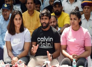 ഗുസ്തി താരങ്ങൾക്ക് ഐക്യദാർഢ്യം; കർഷകർ ഇന്ന് സമരപ്പന്തലിൽ എത്തും wrestlers protest