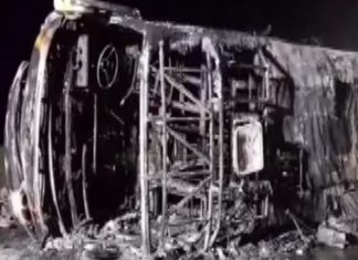 fire at bus in Maharashtra