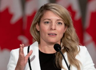 เดชเตเดฐเดถเตโเดจ เดชเดฐเดฟเดนเดพเดฐเดคเตเดคเดฟเดจเต เดธเตเดตเดเดพเดฐเตเดฏ เดเตผเดเตเด เดเดตเดถเตเดฏเด; เดเดจเตเดกเดฟเดฏเตป เดตเดฟเดฆเตเดถเดเดพเดฐเตเดฏเดฎเดจเตเดคเตเดฐเดฟ Melanie Joly