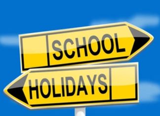 റവന്യൂ ജില്ലാ സ്കൂൾ കലോൽസവം; കോഴിക്കോട് ജില്ലയിലെ വിദ്യാലയങ്ങൾക്ക് നാളെ അവധി school holiday