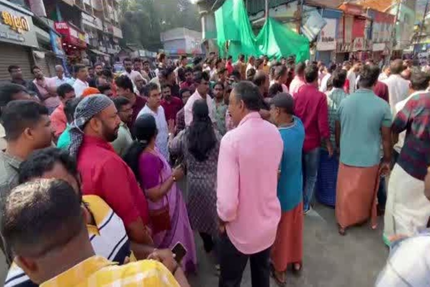 wild elephant attack in Wayanad wild elephant attack in Wayanad