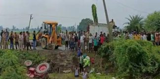 uttar pradesh accident