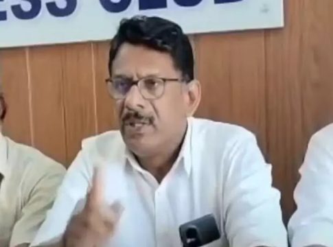 ളോഹ പരാമർശം; കെപി മധുവിനെ ബിജെപി വയനാട് ജില്ലാ പ്രസിഡണ്ട് സ്ഥാനത്ത് നിന്ന് നീക്കി KP Madhu