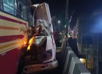 എടപ്പാൾ മേൽപ്പാലത്തിൽ വാഹനാപകടം; പിക്കപ്പ് വാൻ ഡ്രൈവർക്ക് ദാരുണാന്ത്യം Accident in eadappall