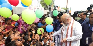 Children at election rally; Case against Amit Shah