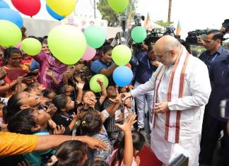 Children at election rally; Case against Amit Shah
