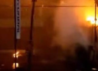 കോഴിക്കോട് വൈദ്യുതി പോസ്റ്റിലിടിച്ച് ആംബുലൻസ് കത്തി; രോഗിക്ക് ദാരുണാന്ത്യം kozhikode accident