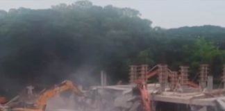 demolishes ysr congress office