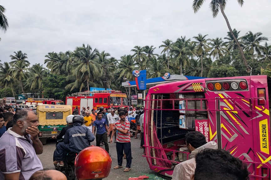 bus lorry collision bus lorry collision