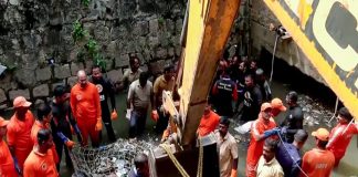 Contract Worker Missing In Amayizhanchan Canal
