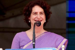 Priyanka Gandhi openly against the central government