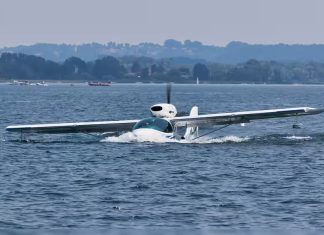 ടൂറിസം മേഖലയ്ക്ക് പുത്തൻ ചിറകേകി, സീപ്ളെയിൻ കൊച്ചിയിൽ നിന്ന് പറന്നുയർന്നു Kerala first seaplane service Kerala first seaplane service