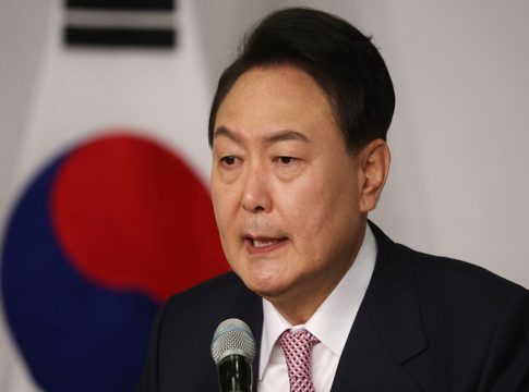 Yoon Suk Yeol