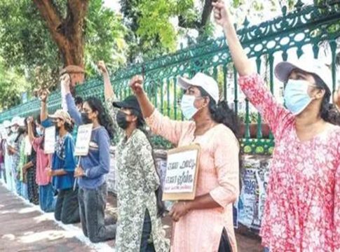 വനിത സിപിഒ; 45 പേർക്ക് അഡ്വൈസ് മെമ്മോ, സമരം ചെയ്തവരിൽ മൂന്നുപേർക്ക് women CPO rank list holders protest