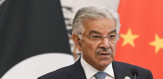 ‘പ്രകോപനം ഉണ്ടായാൽ കൊൽക്കത്ത ആക്രമിച്ച് മറുപടി’; ഇന്ത്യക്കെതിരെ പാക്കിസ്ഥാൻ Pakistan Defense Minister Khawaja Asif