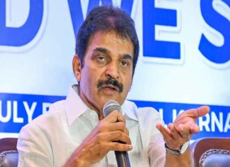 ‘അൻവറിനെ ഒറ്റപ്പെടുത്തണമെന്ന ചിന്ത ഇല്ല, പ്രശ്നങ്ങൾ ചർച്ച ചെയ്ത് പരിഹരിക്കും’ Nilambur By Election