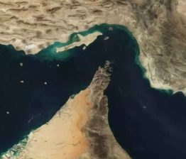 യുഎസിന്റെ നീക്കം നിയമവിരുദ്ധവും കടൽക്കൊള്ളയും; ഇറാൻ Strait of Hormuz