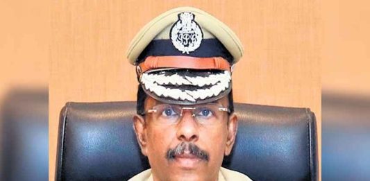 അജിത് കുമാറിനെതിരെ കൂടുതൽ തെളിവുകൾ; പുതുക്കിയ റിപ്പോർട് കൈമാറി MR Ajith Kumar