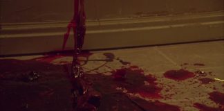 തറയ്ക്കടിയിൽ നിന്ന് രക്തസമാന ദ്രാവകം പരന്നൊഴുകി; അമ്പരന്ന് നാട്ടുകാർ! Blood in Floor