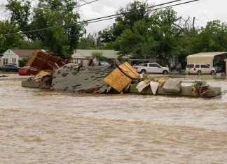 മിന്നൽ പ്രളയം; ടെക്സസിൽ മരണം 78 ആയി ഉയർന്നു, 41 പേരെ കാണാതായി Texas Flash Flood