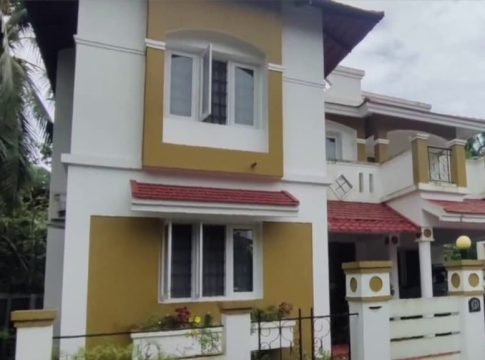 Kottayam manganam villa Theft